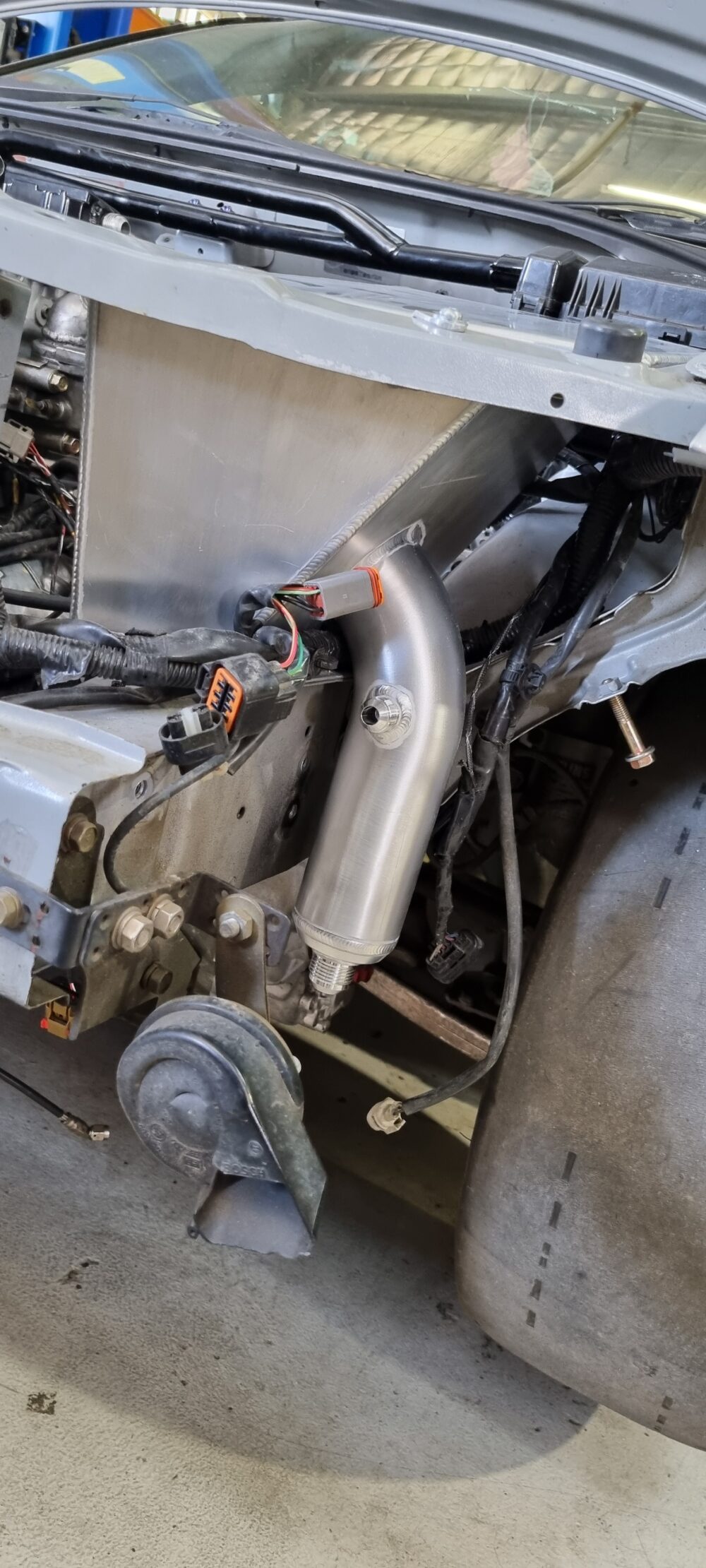 20240427_123935 EVO 7-9 In-Bay Fuel Surge Tank